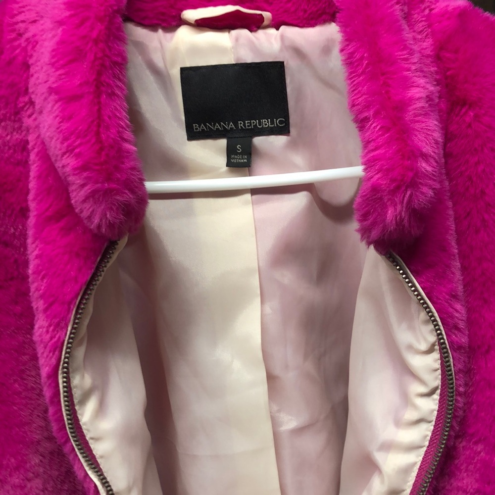 FUR COAT / JACKET from Banana Republic - Picture 6 of 6